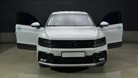 فولكس فاجن تيغوان 2.0L R-Line 2020 مستعملة فولكس فاجن تيغوان 2.0L R-Line 2020 مستعملة used_cars.forSale