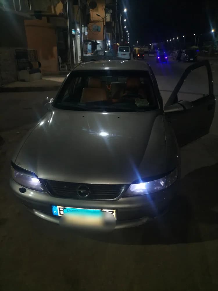 Used Opel Vectra Sedan 1996