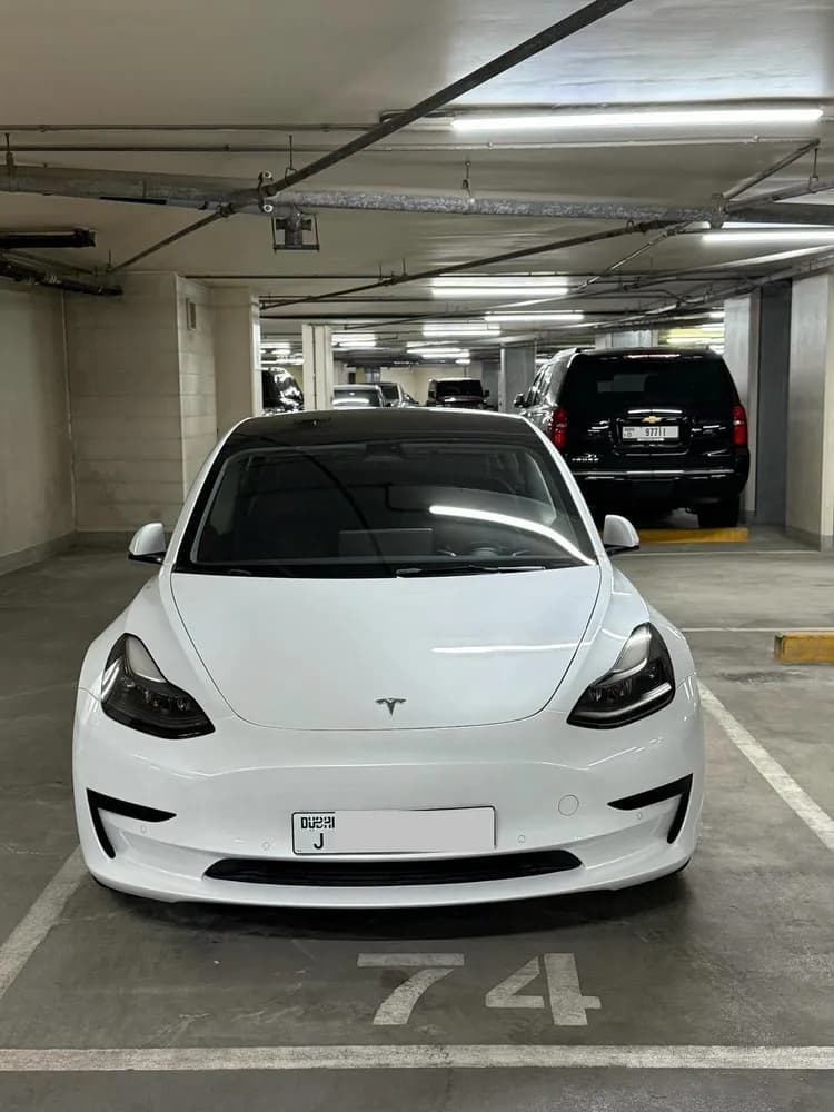 Used Tesla Model 3 Standard Range Plus 2022