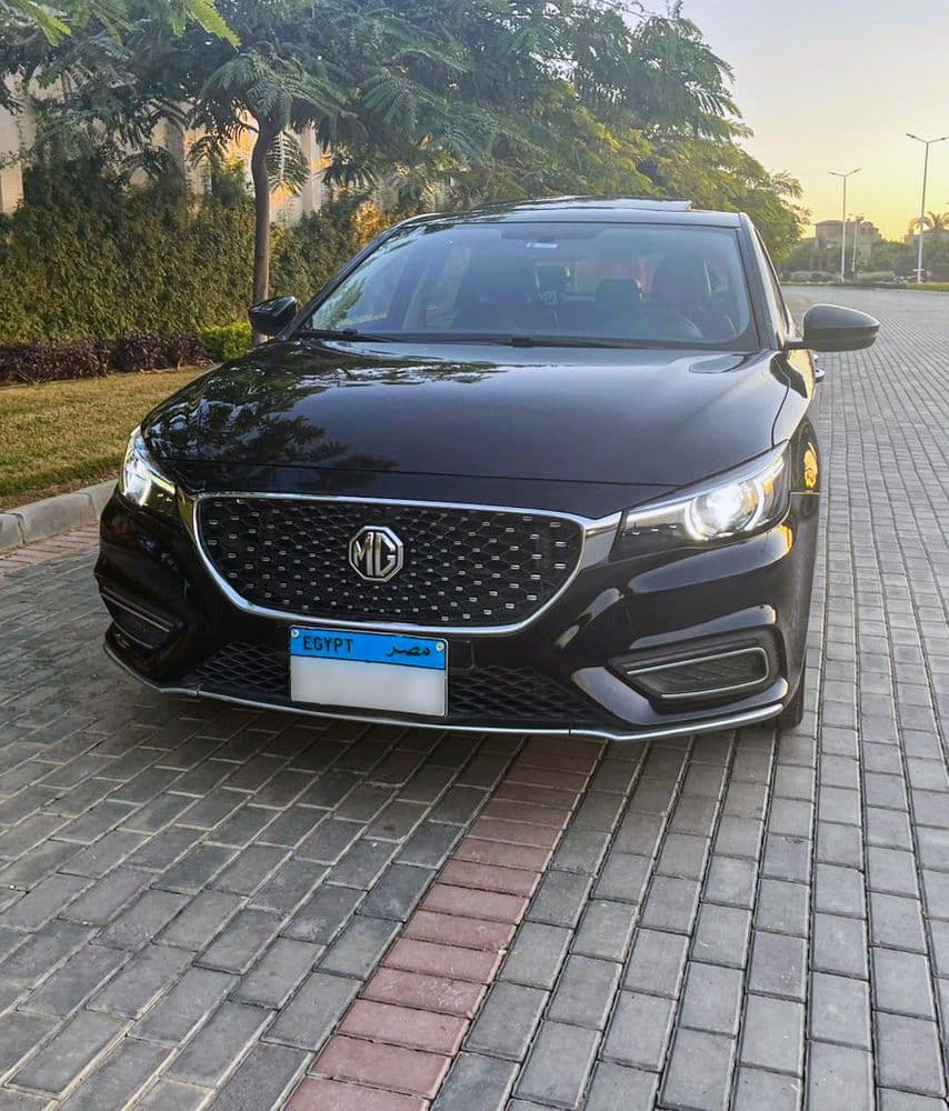 إم جي 6 1.5T LUX Red Interior 2022 مستعملة