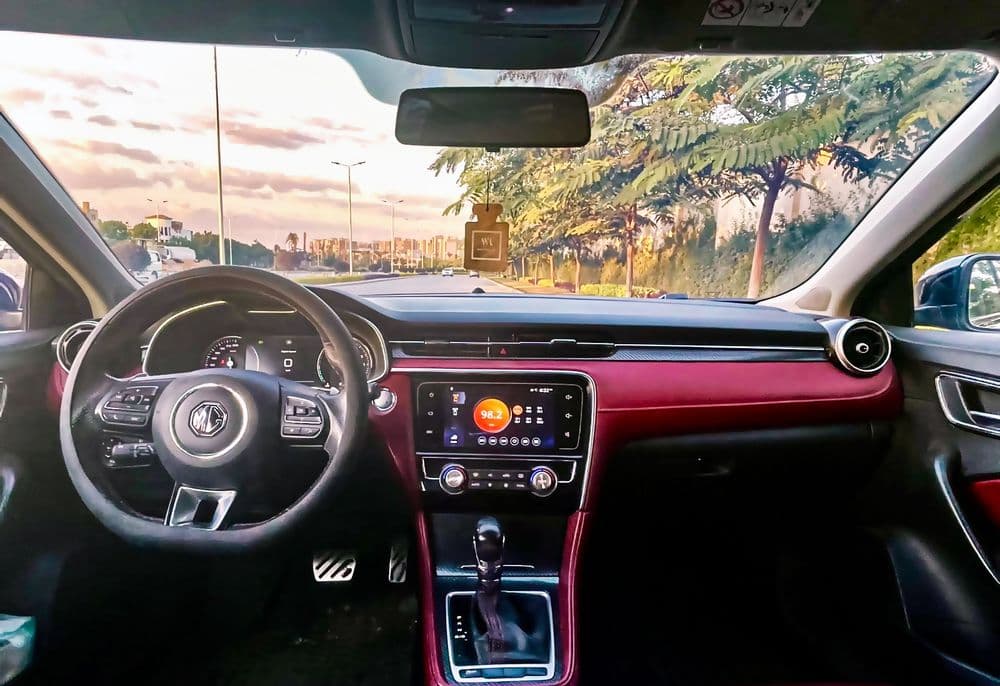 إم جي 6 1.5T LUX Red Interior 2022 مستعملة