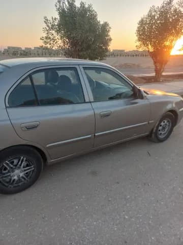 Used Hyundai Verna 1.6 GLS M/T 2010