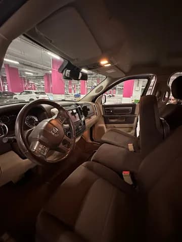 دودج رام 1500 SLT CREW 2017 مستعملة دودج رام 1500 SLT CREW 2017 مستعملة used_cars.forSale
