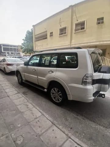 Used Mitsubishi Pajero GLS V6 2018 Used Mitsubishi Pajero GLS V6 2018 for sale