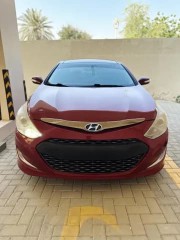 هيونداي سوناتا 2.4L 2013 مستعملة هيونداي سوناتا 2.4L 2013 مستعملة للبيع