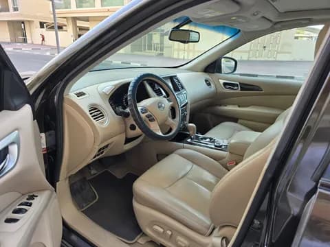 Used Nissan Pathfinder 3.5L SV 4WD 2015 Used Nissan Pathfinder 3.5L SV 4WD 2015 for sale