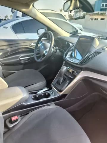 فورد اسكيب 2.5L SE 2015 مستعملة فورد اسكيب 2.5L SE 2015 مستعملة used_cars.forSale
