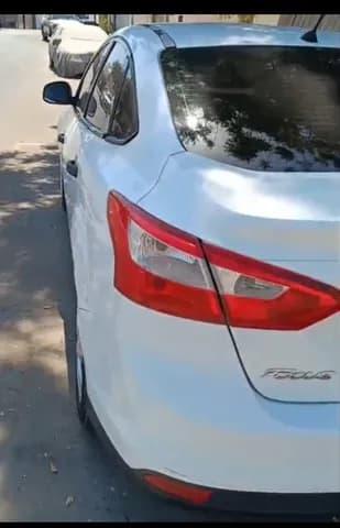 Used Ford Focus 1.6L Sedan 2012 Used Ford Focus 1.6L Sedan 2012 used_cars.forSale