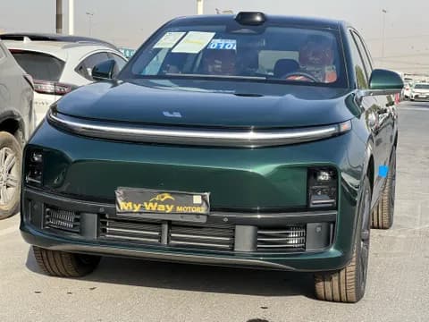 Li Auto L7 1.5T Ultra 2024 الجديد Li Auto L7 1.5T Ultra 2024 الجديد للبيع