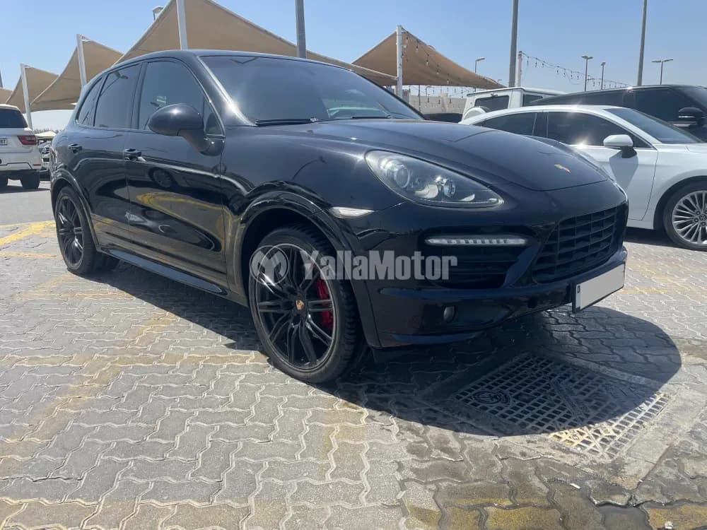 Used Porsche Cayenne GTS 2014