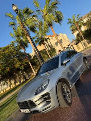 Used Porsche Macan 3.6L Turbo w/ Performance Package 2015 Used Porsche Macan 3.6L Turbo w/ Performance Package 2015 used_cars.forSale