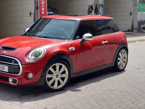 مستعملة ميني كوبر أس Cooper S 2014 مستعملة ميني كوبر أس Cooper S 2014 used_cars.forSale