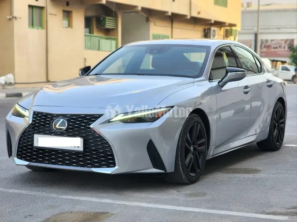 Used Lexus IS 300 4 door 3.0L 2021