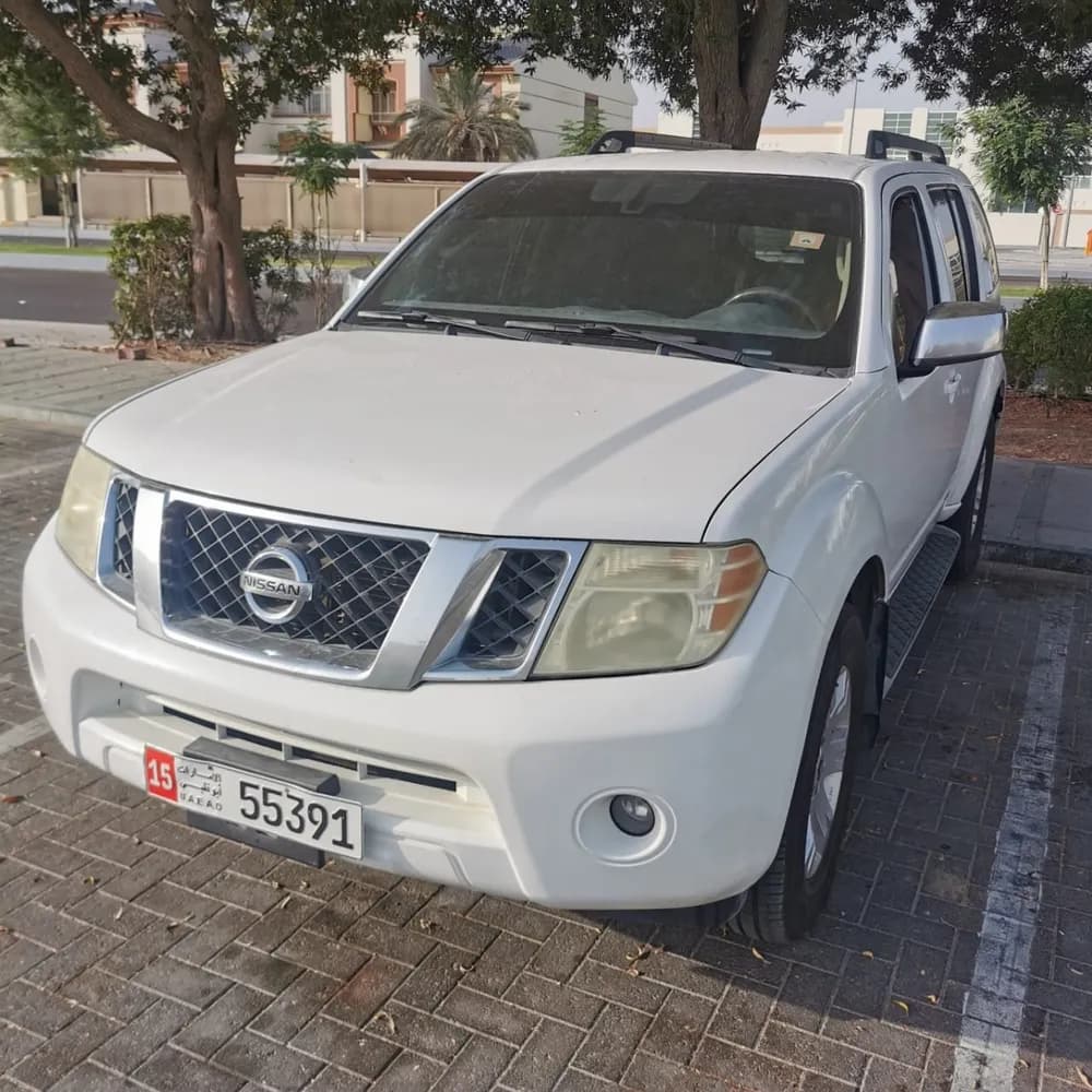 Used Nissan Pathfinder 3.5L SV 4WD 2011