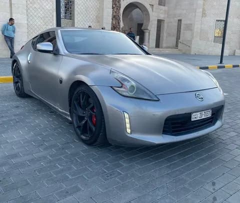 Used Nissan 370z 3.7L Coupe 2013 Used Nissan 370z 3.7L Coupe 2013 for sale