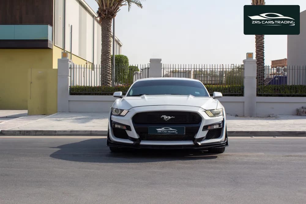 فورد موستانج 3.7L كوبيه 2017 مستعملة