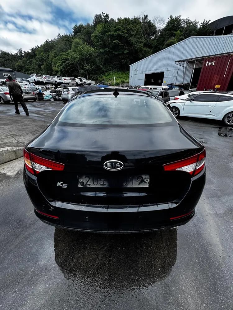 Used Kia K5 2.5L GDI EX Full Option 2011