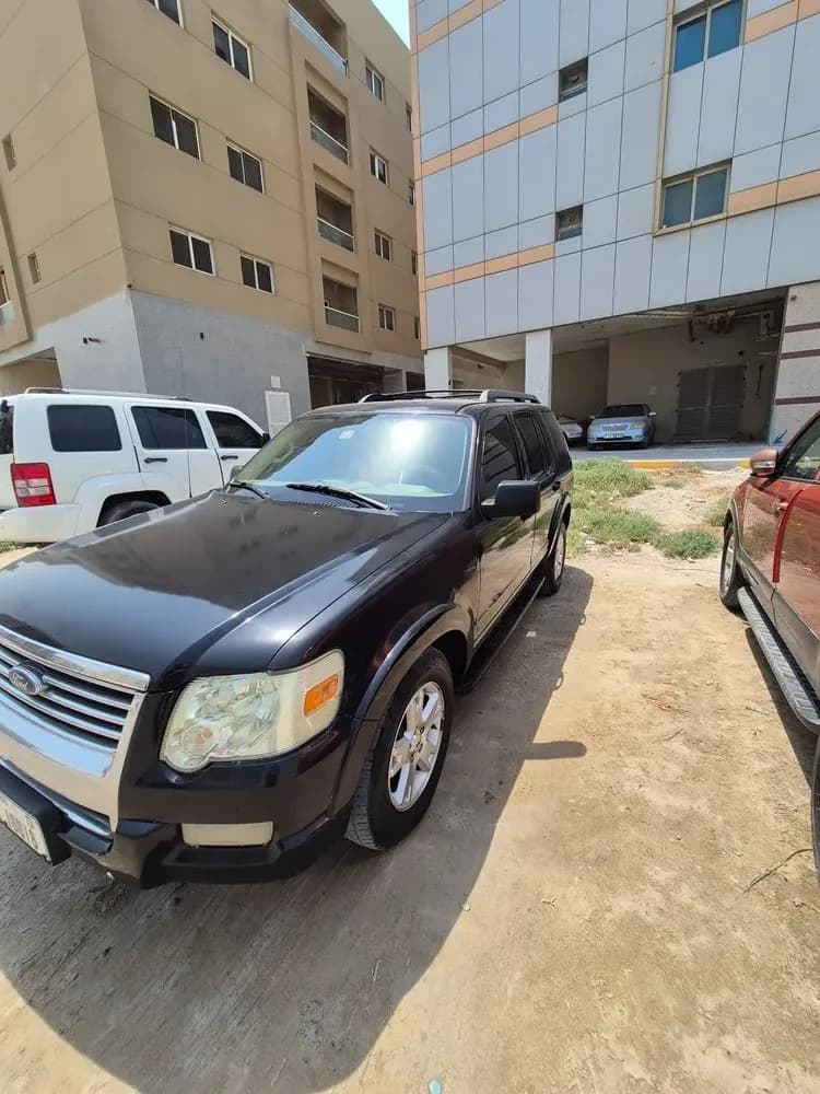 Used Ford Explorer XLT 2010