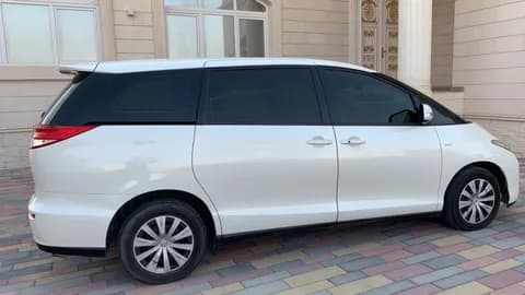 مستعملة تويوتا بريفيا 2.4L S 2014 مستعملة تويوتا بريفيا 2.4L S 2014 used_cars.forSale