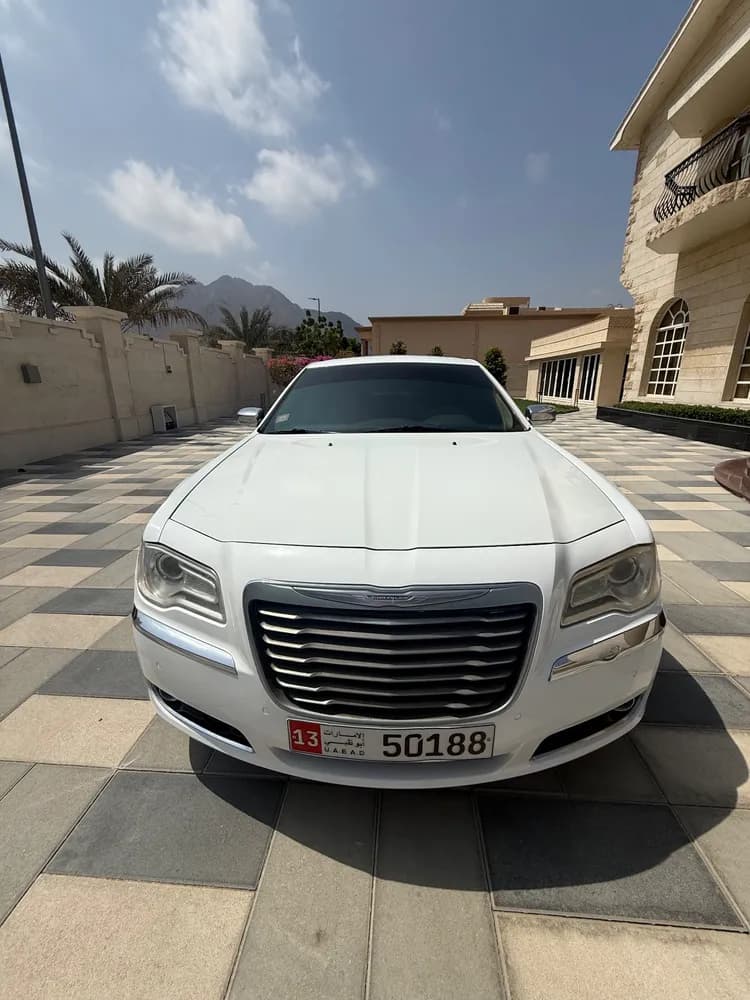 Used Chrysler 300C 3.6L 2014