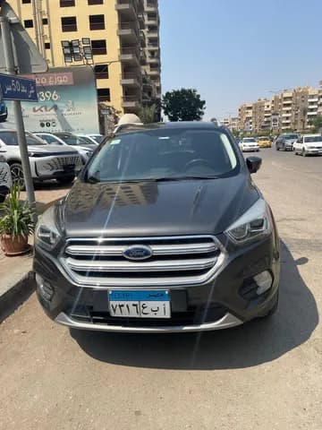 Used Ford Kuga 1.5T Titanium 2019 للبيع Used Ford Kuga 1.5T Titanium 2019 للبيع used_cars.forSale