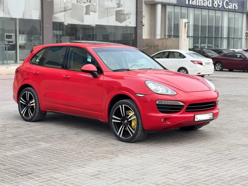 Used Porsche Cayenne S 2014