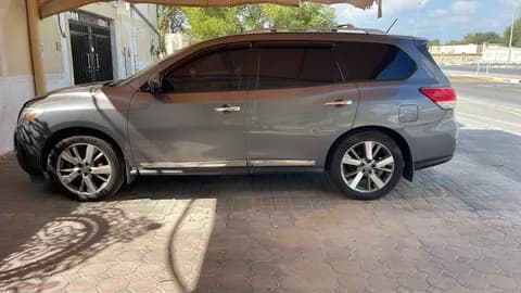 Used Nissan Pathfinder 3.5L SV 4WD 2015 Used Nissan Pathfinder 3.5L SV 4WD 2015 used_cars.forSale