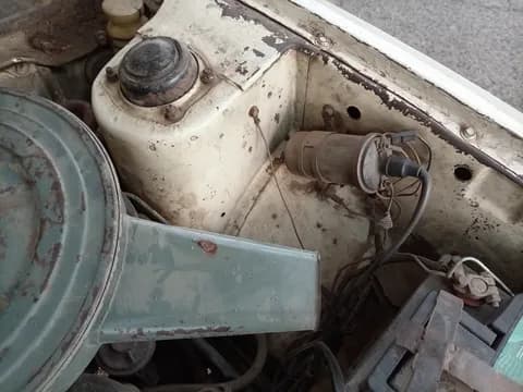 ميتسوبيشي باجيرو الجيل الرابع 3.6L 1979 مستعملة