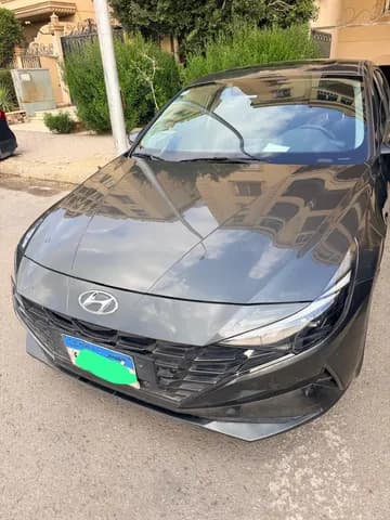 Used Hyundai Elantra 2022