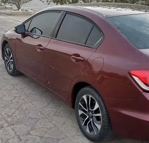 Used Honda Civic 4 door VTi 2015 Used Honda Civic 4 door VTi 2015 used_cars.forSale