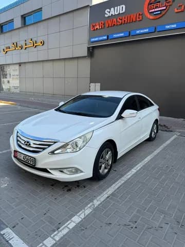 Used Hyundai Sonata 2.4L Mid 2014 Used Hyundai Sonata 2.4L Mid 2014 for sale