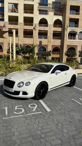 بنتلي كونتينينتال جي تي W12 2014 مستعملة بنتلي كونتينينتال جي تي W12 2014 مستعملة used_cars.forSale