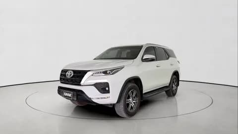 تويوتا فورتشنر 2025 مستعملة تويوتا فورتشنر 2025 مستعملة used_cars.forSale