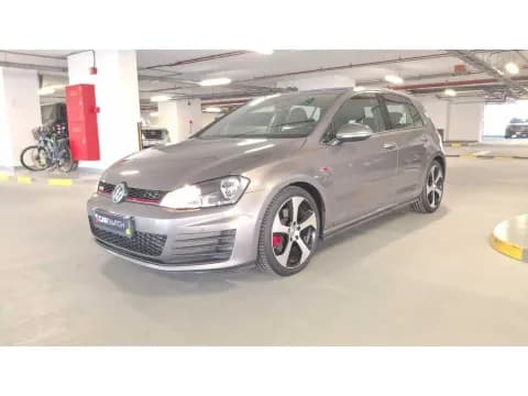Used Volkswagen Golf 2015 Used Volkswagen Golf 2015 للبيع
