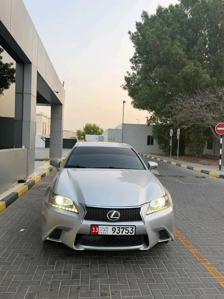 لكزس جي أس 350 Premier 2013 مستعملة