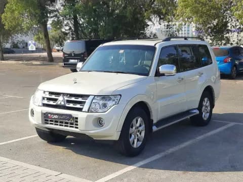 Used Mitsubishi Pajero 2014 Used Mitsubishi Pajero 2014 للبيع