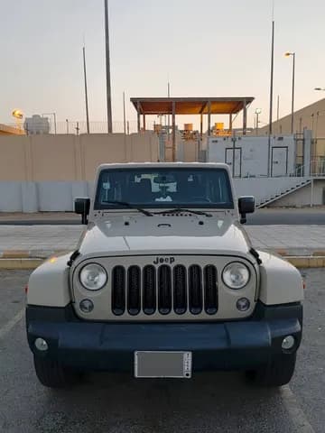 جيب رانجلر سبورت A/T 2018 مستعملة جيب رانجلر سبورت A/T 2018 مستعملة للبيع