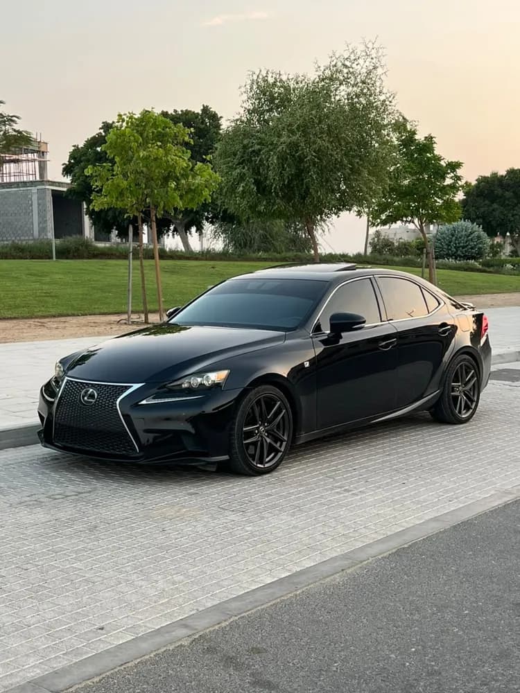 Used Lexus IS-Series 2016