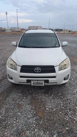 تويوتا راف4 2.5L (2WD) VX 2009 مستعملة تويوتا راف4 2.5L (2WD) VX 2009 مستعملة للبيع