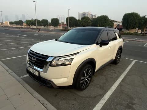 نيسان باثفايندر 3.5L SV 4WD 2023 مستعملة نيسان باثفايندر 3.5L SV 4WD 2023 مستعملة للبيع