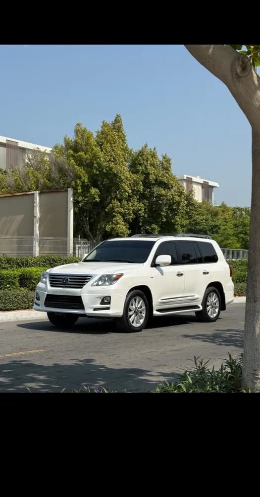 Used Lexus LX 570 5 door 5.7L 2011