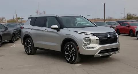 ميتسوبيشي أوتلاندر 2.4L GLX Mid Option (7-Seater) 2024 مستعملة ميتسوبيشي أوتلاندر 2.4L GLX Mid Option (7-Seater) 2024 مستعملة للبيع