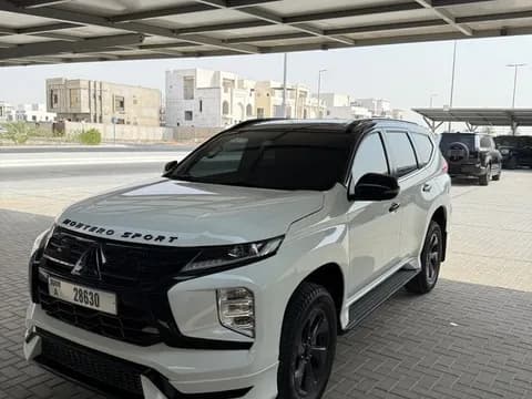 ميتسوبيشي مونتيرو سبورت 3.0L GLS (4WD) 2025 مستعملة ميتسوبيشي مونتيرو سبورت 3.0L GLS (4WD) 2025 مستعملة للبيع