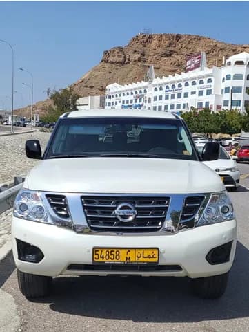 نيسان باترول 4.0L XE 2017 مستعملة نيسان باترول 4.0L XE 2017 مستعملة للبيع