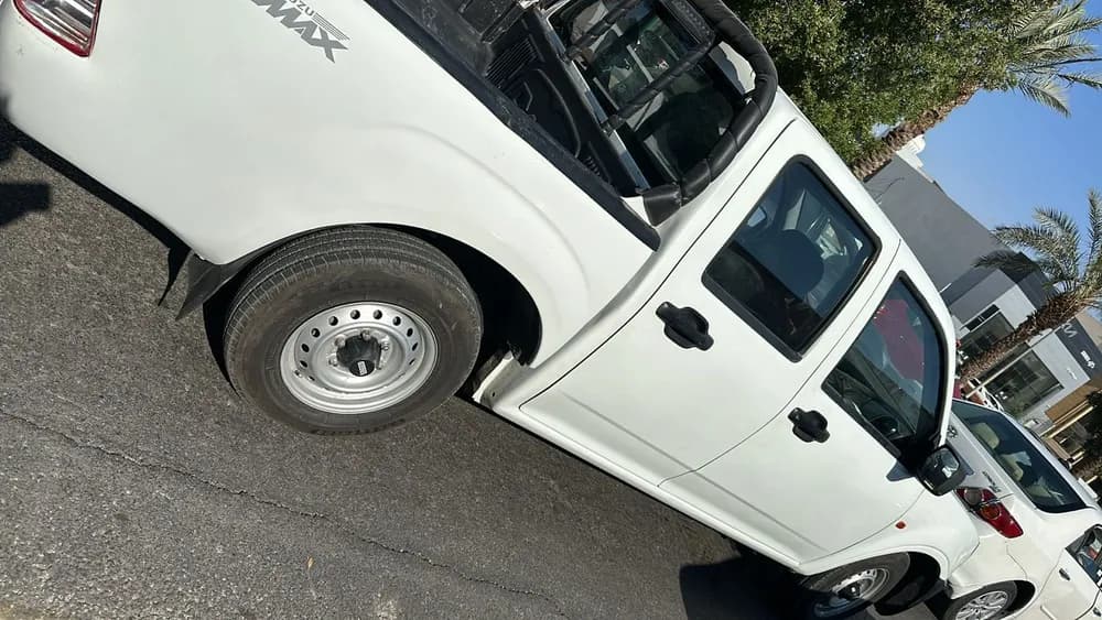 Used Isuzu D-MAX 3.0L Double Cab 2WD 2011