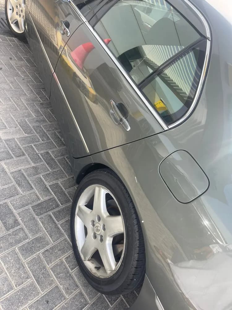 لكزس LS 430 2004 مستعملة