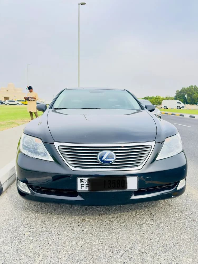 Used Lexus LS 600hL 4 door 5.0L LWB 2007
