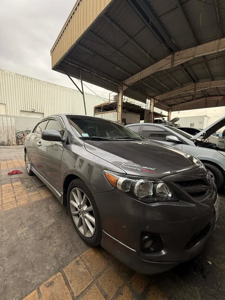 Used Toyota Corolla 1.8L 2013