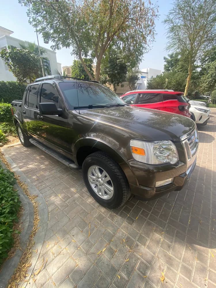 Used Ford Explorer XLT 2008