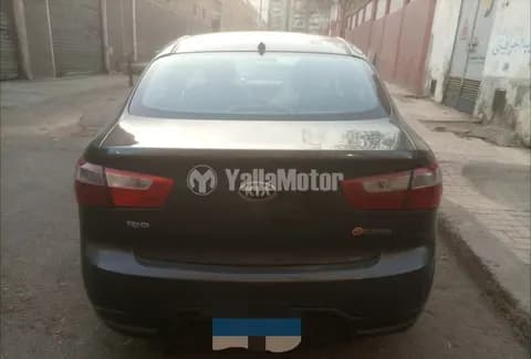كيا ريو 4 Door Sedan 1.4L 2016 مستعملة